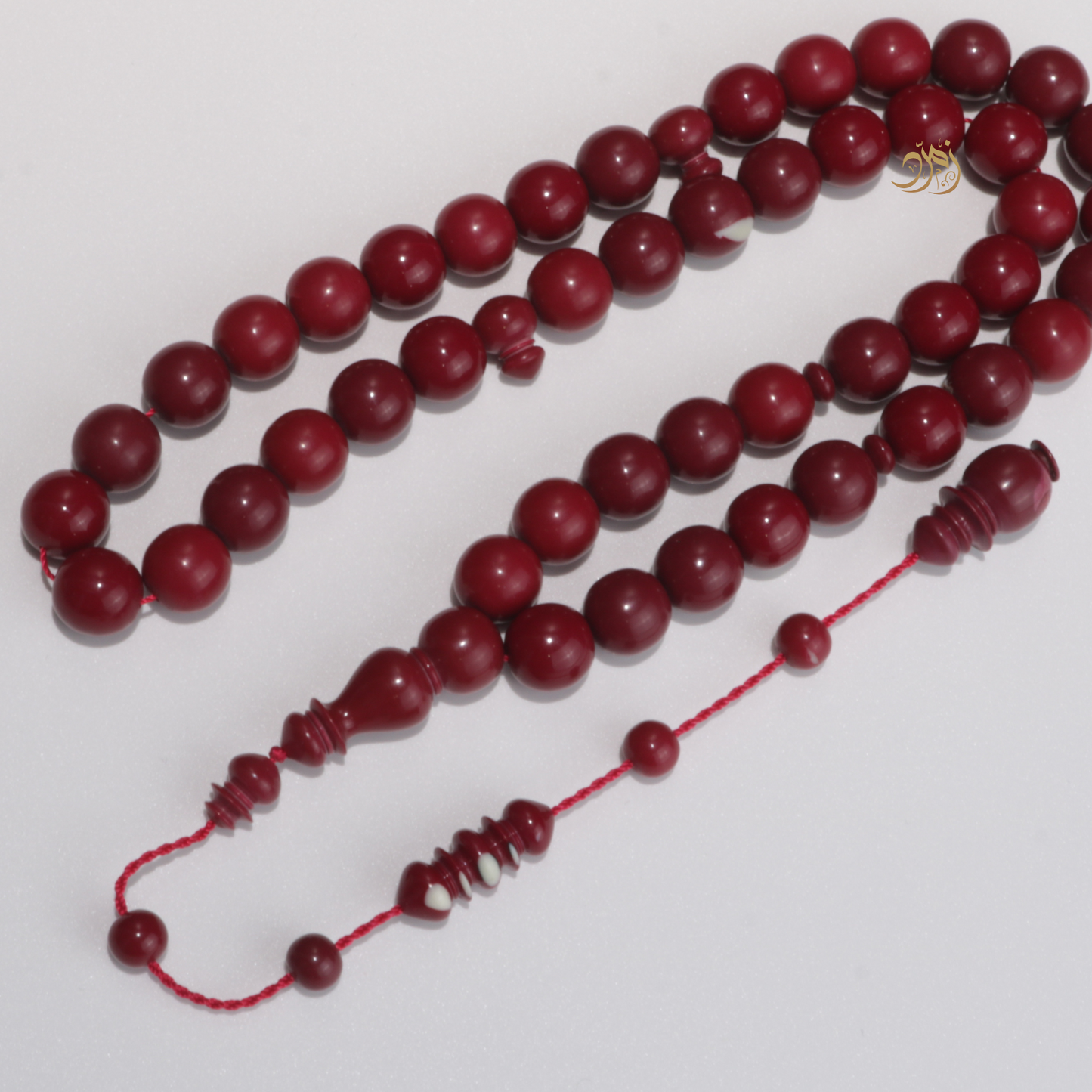 سبحة طابة بلياردو جديد خمري – 47 خرزة دائري