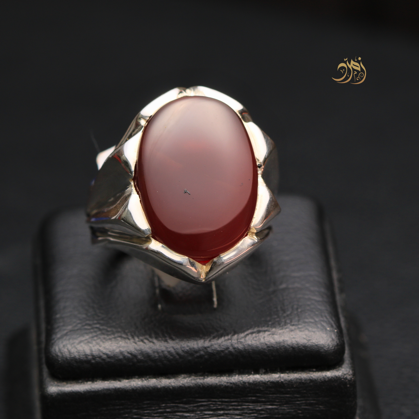 خاتم عقيق يماني كبدي طبيعي صياغة عارف