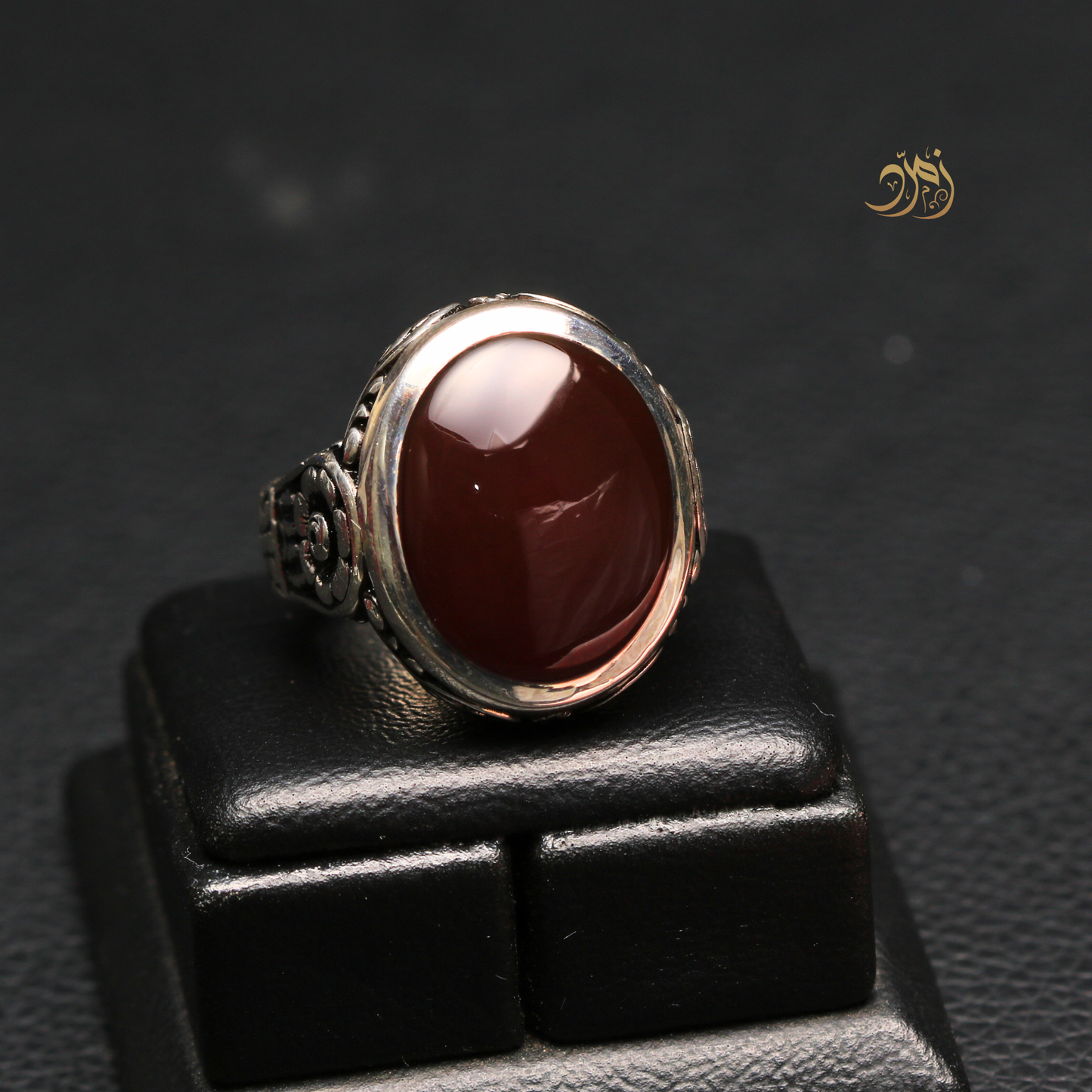 خاتم سلجوقي عقيق يماني كبدي طبيعي صياغة عارف
