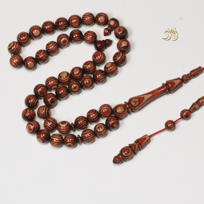 سبحة خشب كافور مضغوط عيون أحمر  – 45 خرزة دائري
