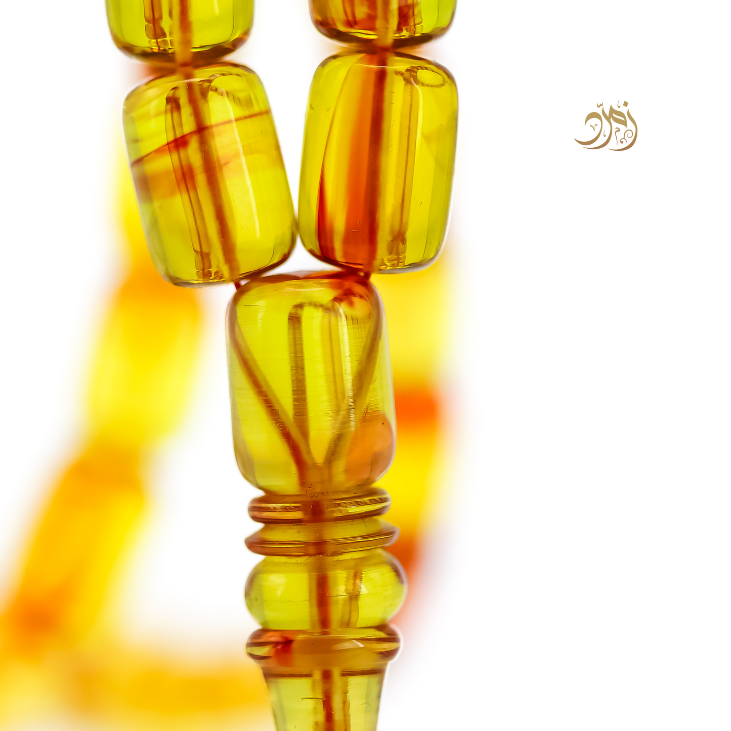 سبحة فاتوران عسلي – خام ناصر فيدان وخراطة الأسطة حسين زايد (45 خرزة)