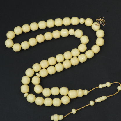 سبحة دومينو عاجي – 51 خرزة صندوقي – خراطة يدوية