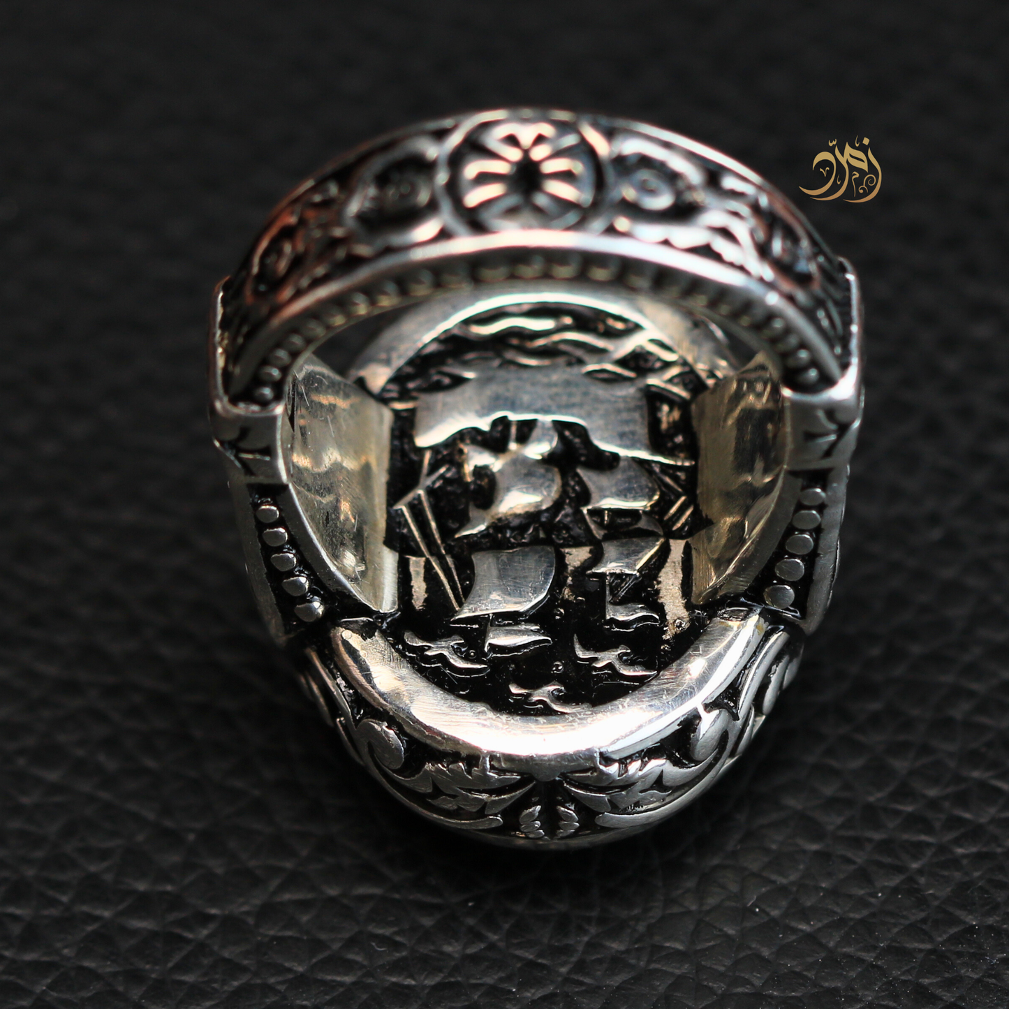 خاتم سلجوقي عقيق يماني كبدي طبيعي صياغة عارف