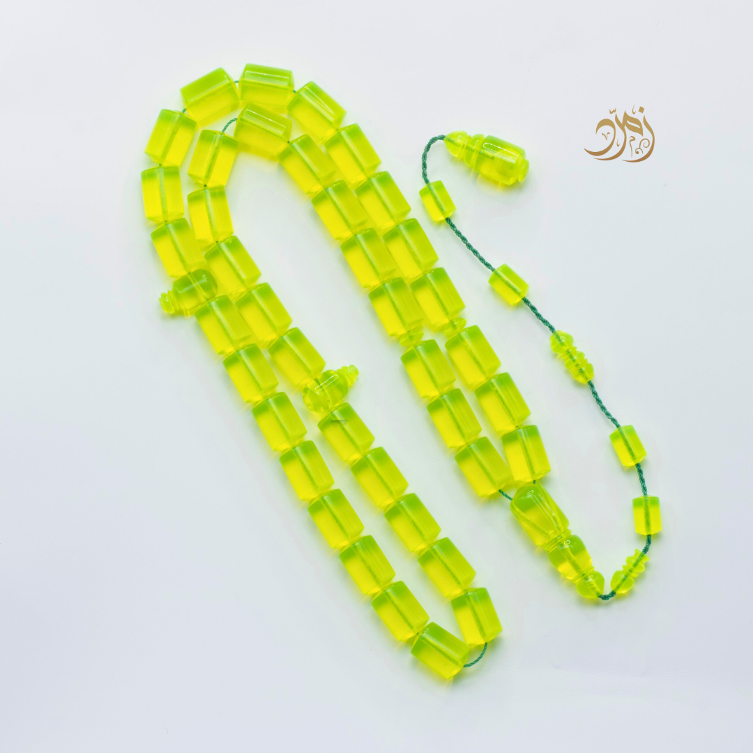 سبحة كاست أخضر شفافة - خرز دائري أو برميلي