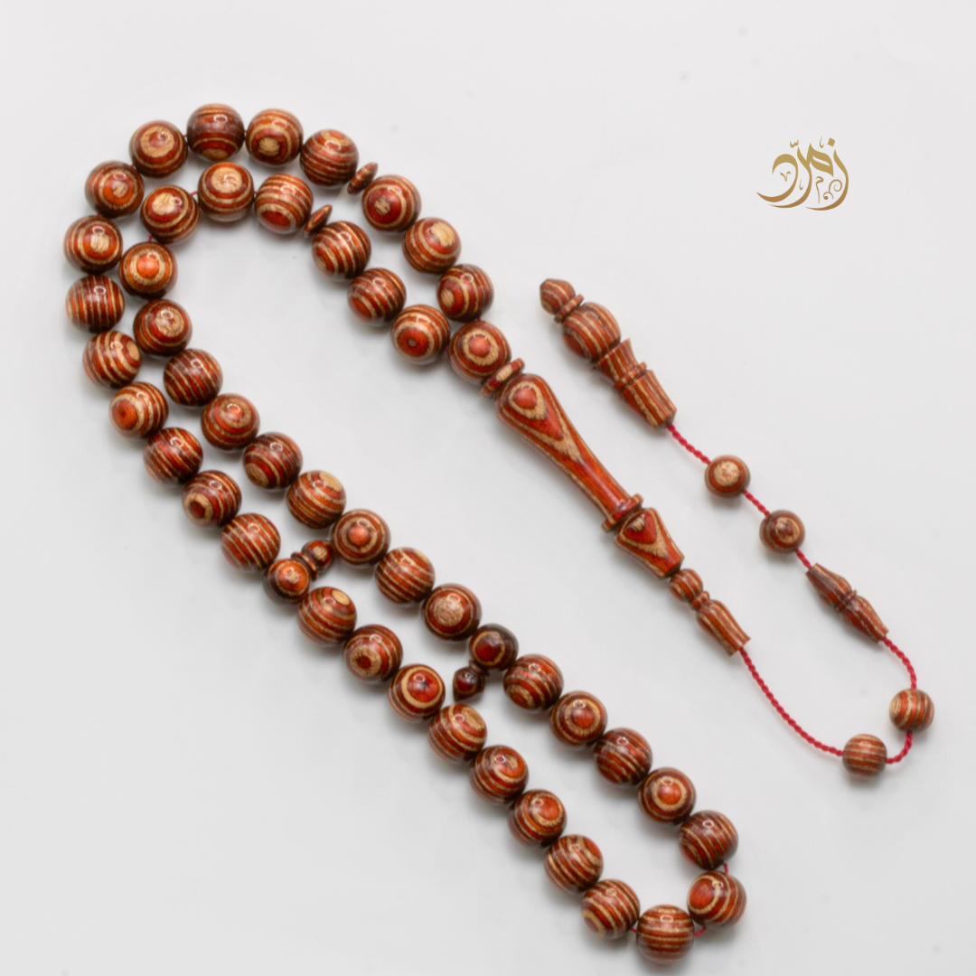 سبحة خشب كافور مضغوط عيون أحمر  – 45 خرزة دائري
