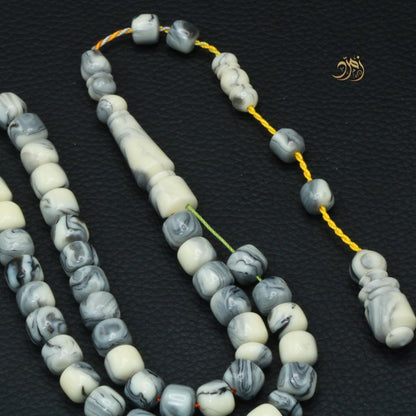 سبحة بكلايت أبيض و سكني – 3 أشكال خرز – 99 خرزة