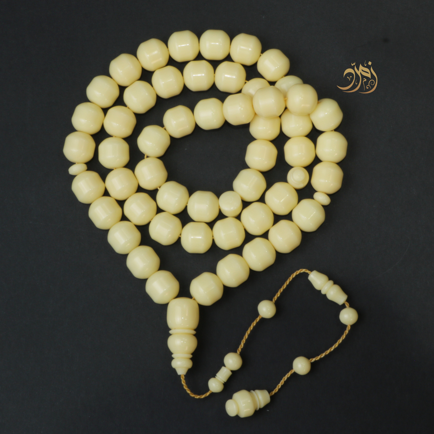سبحة دومينو عاجي – 51 خرزة صندوقي – خراطة يدوية
