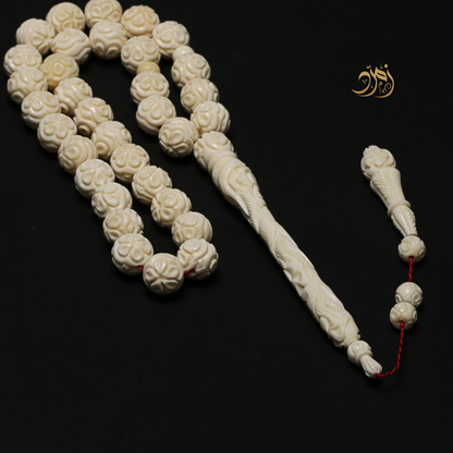 سبحة عظم جمل طبيعي منقوش يدويًا  - 33 خرزة دائري