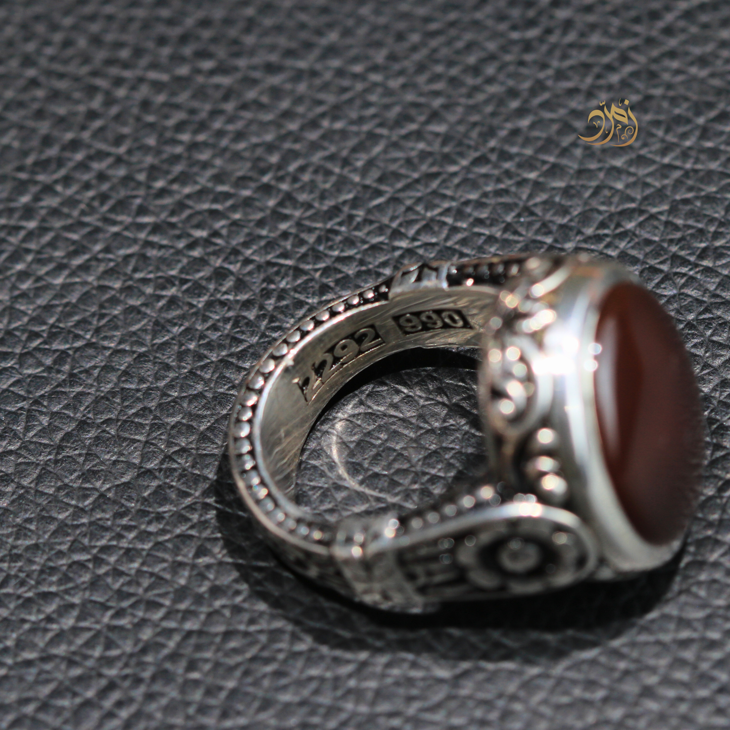 خاتم سلجوقي عقيق يماني كبدي طبيعي صياغة عارف