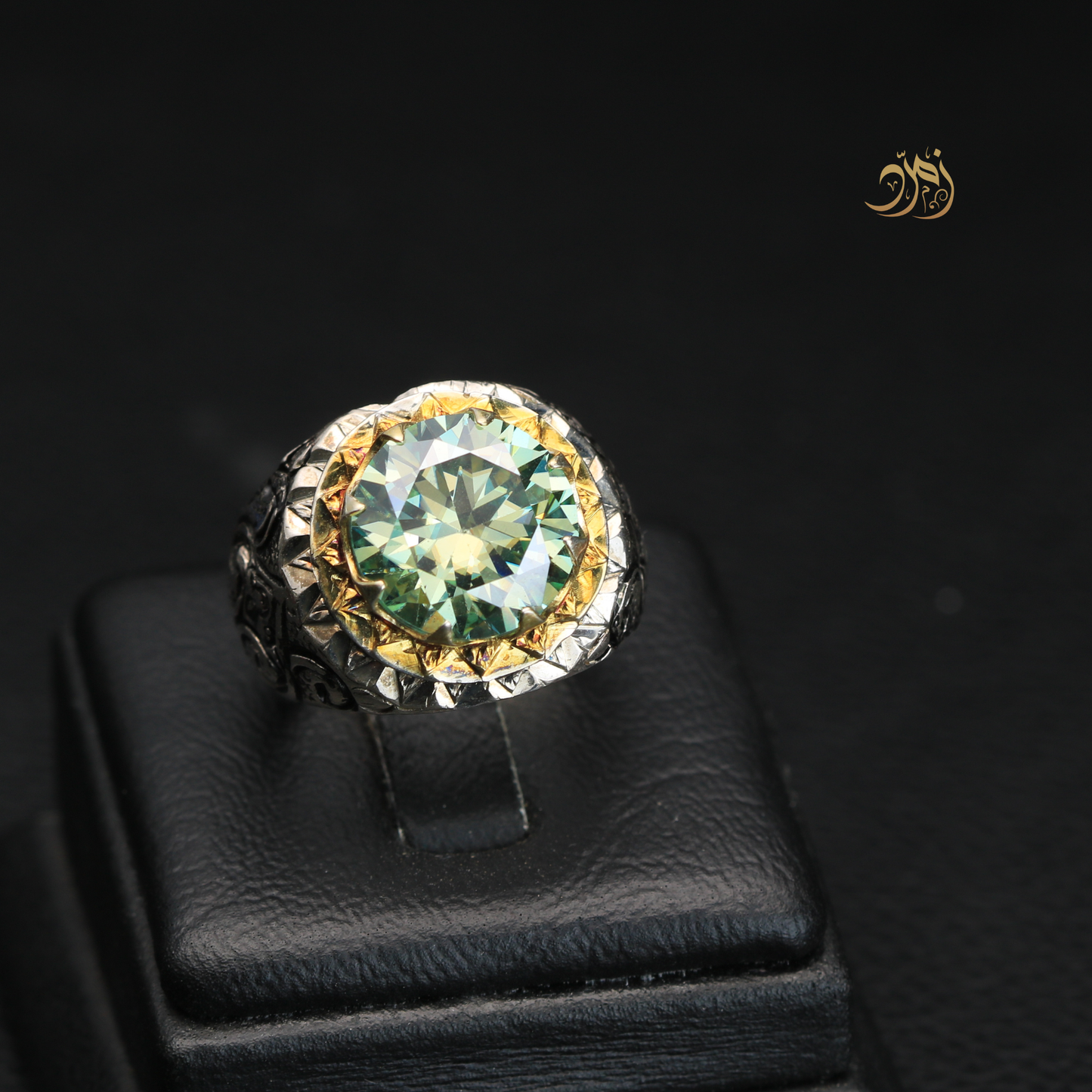 خاتم موزنايت روسي