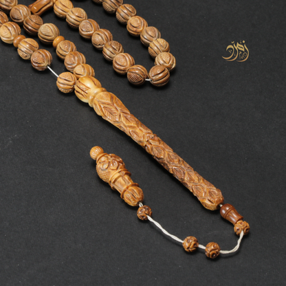سبحة خشب كوك طبيعي منقوش يدويًا – 43 خرزة دائري