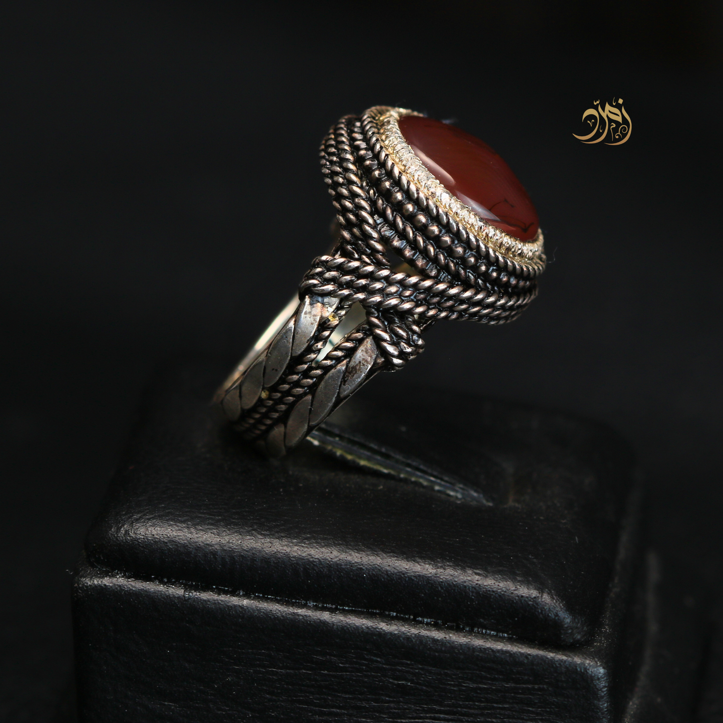 خاتم ملكي عقيق يماني طبيعي – صياغة الوليف