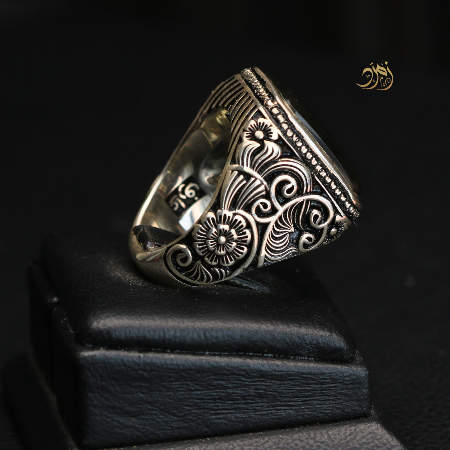 خاتم عقيق يماني أسود طبيعي صياغة عارف