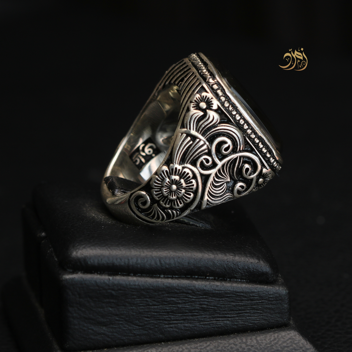 خاتم عقيق يماني أسود طبيعي صياغة عارف