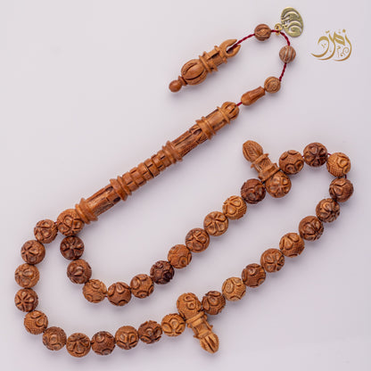سبحة خشب كوك طبيعي منقوش يدويًا – 33 خرزة دائري