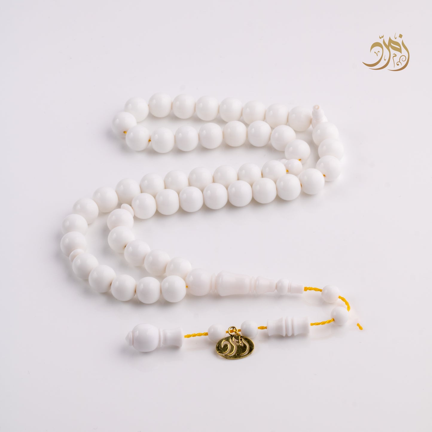 سبحة بلياردو ابيض من كرة  – 49 خرزة