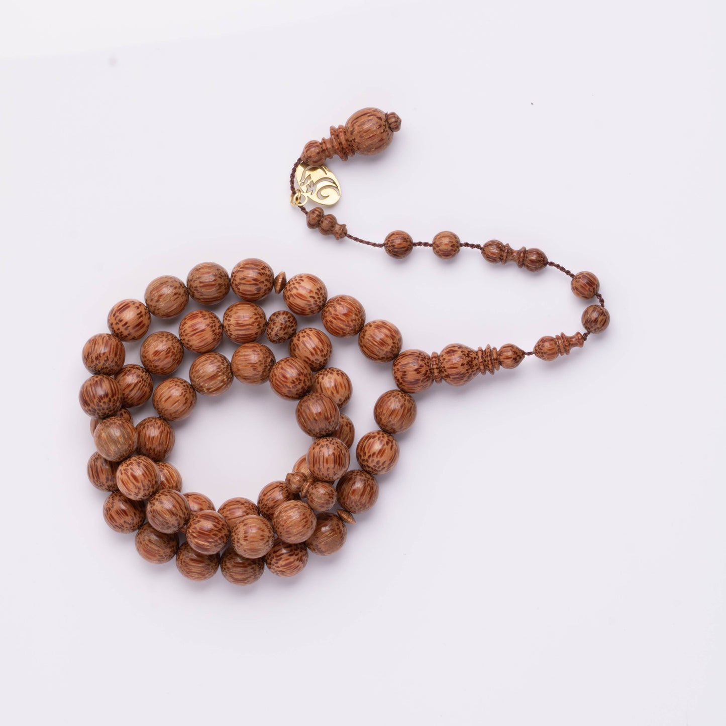 سبحة خشب نخيل طبيعي 45 خرزة دائري